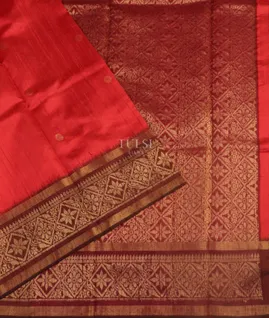 Red Dupion Raw Silk T4889261