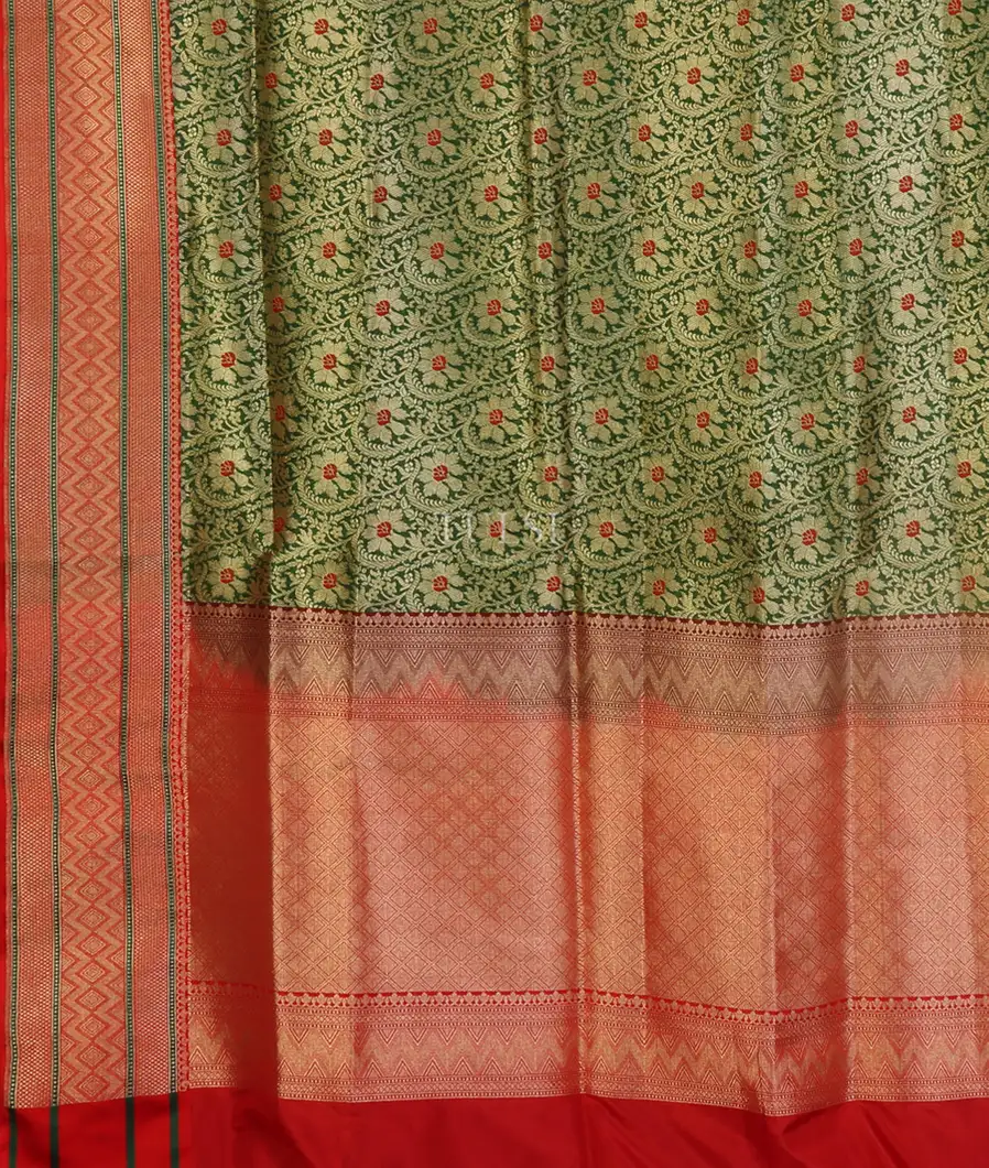 Green Banaras Silk Saree T4902384