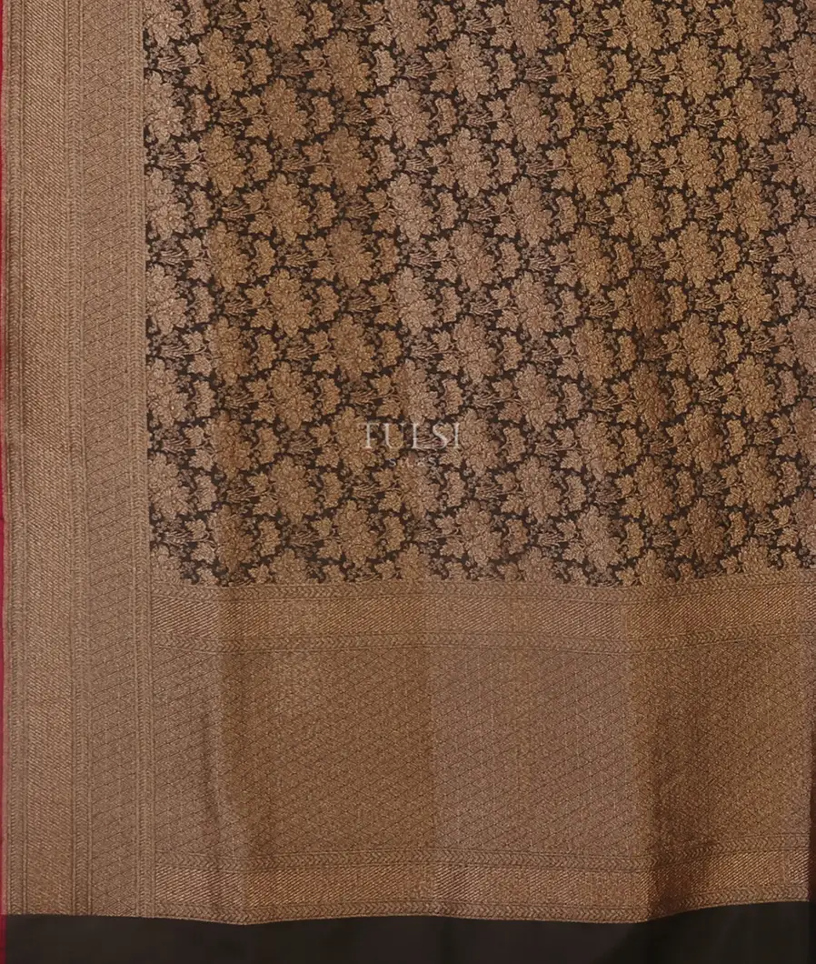 Black Banaras Silk Saree T4955594