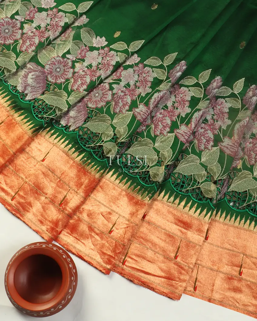 Green Paithani Cutwork Silk Saree T4970172