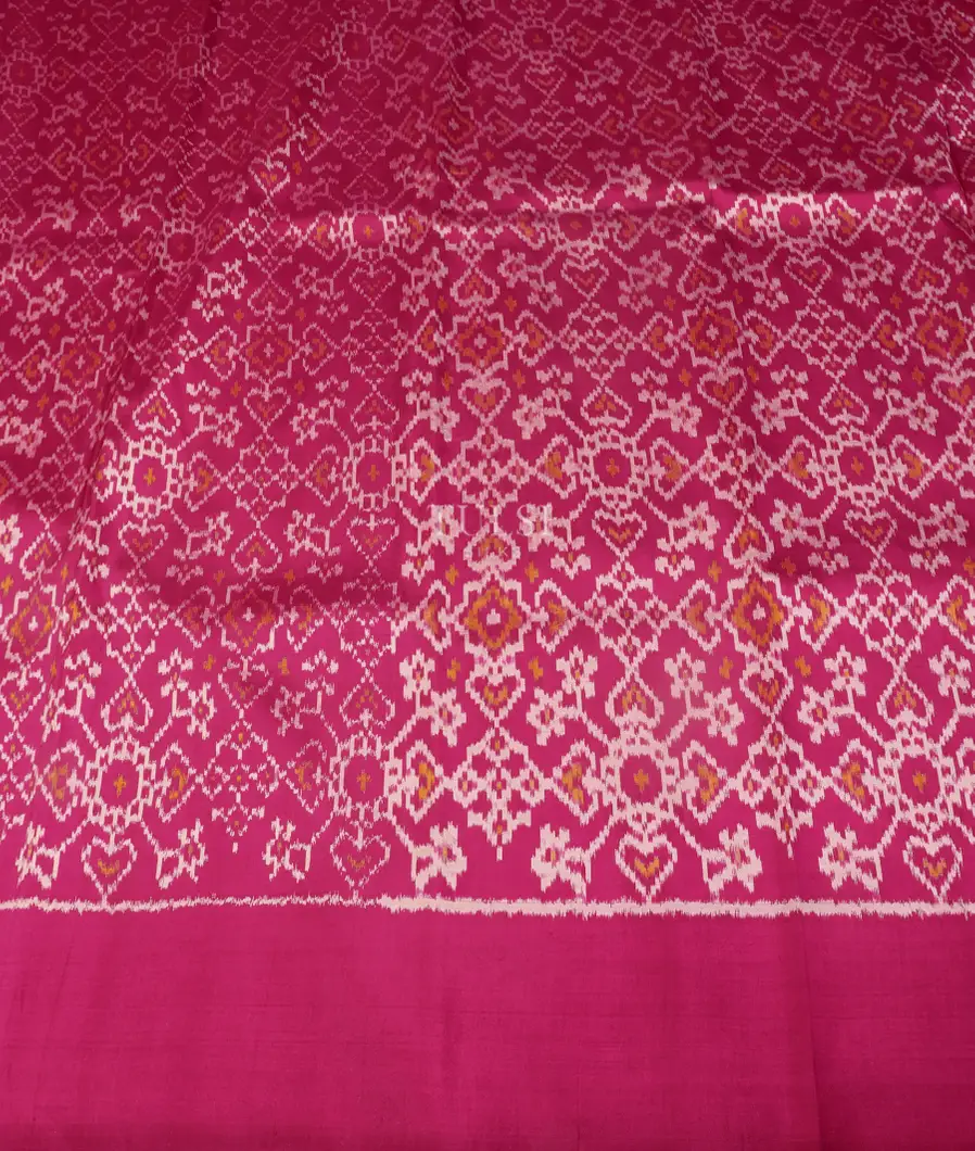 Red Ikat Silk Saree T4812663