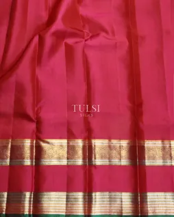 Green Handwoven Kanjivaram Silk Pavadai T4995673