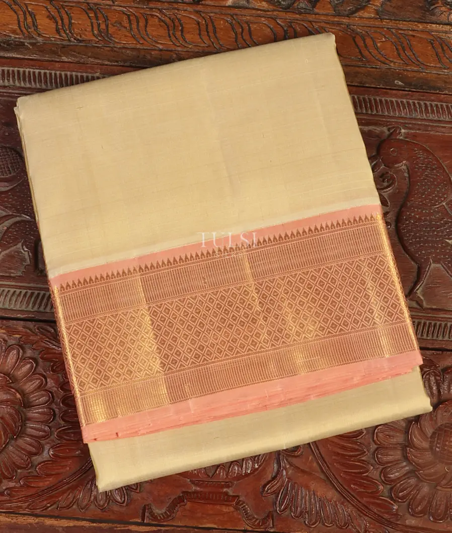 Beige Handwoven Kanjivaram Silk Dhoti and Vastharam T489508-image