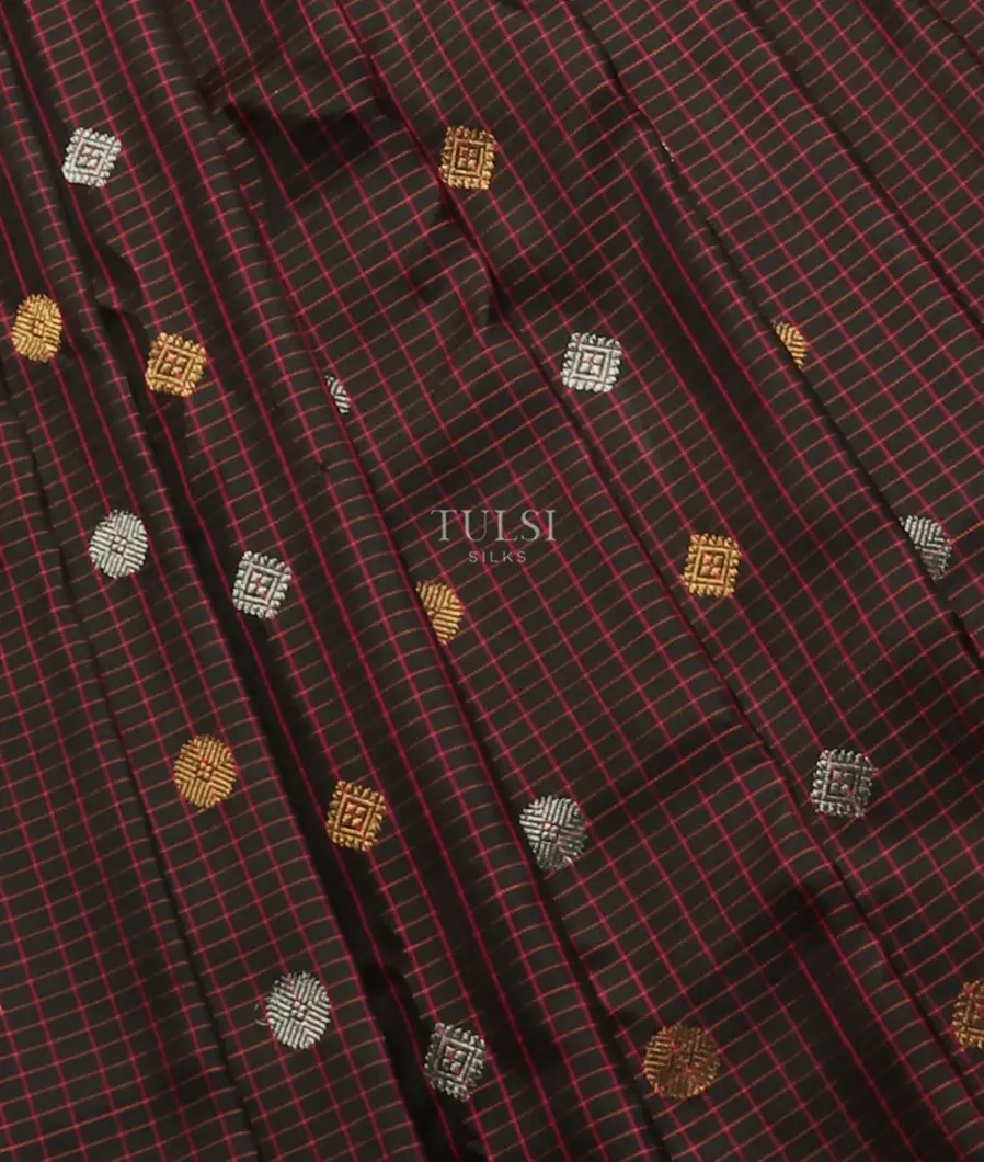 Black Gadwal Silk Saree T4873184