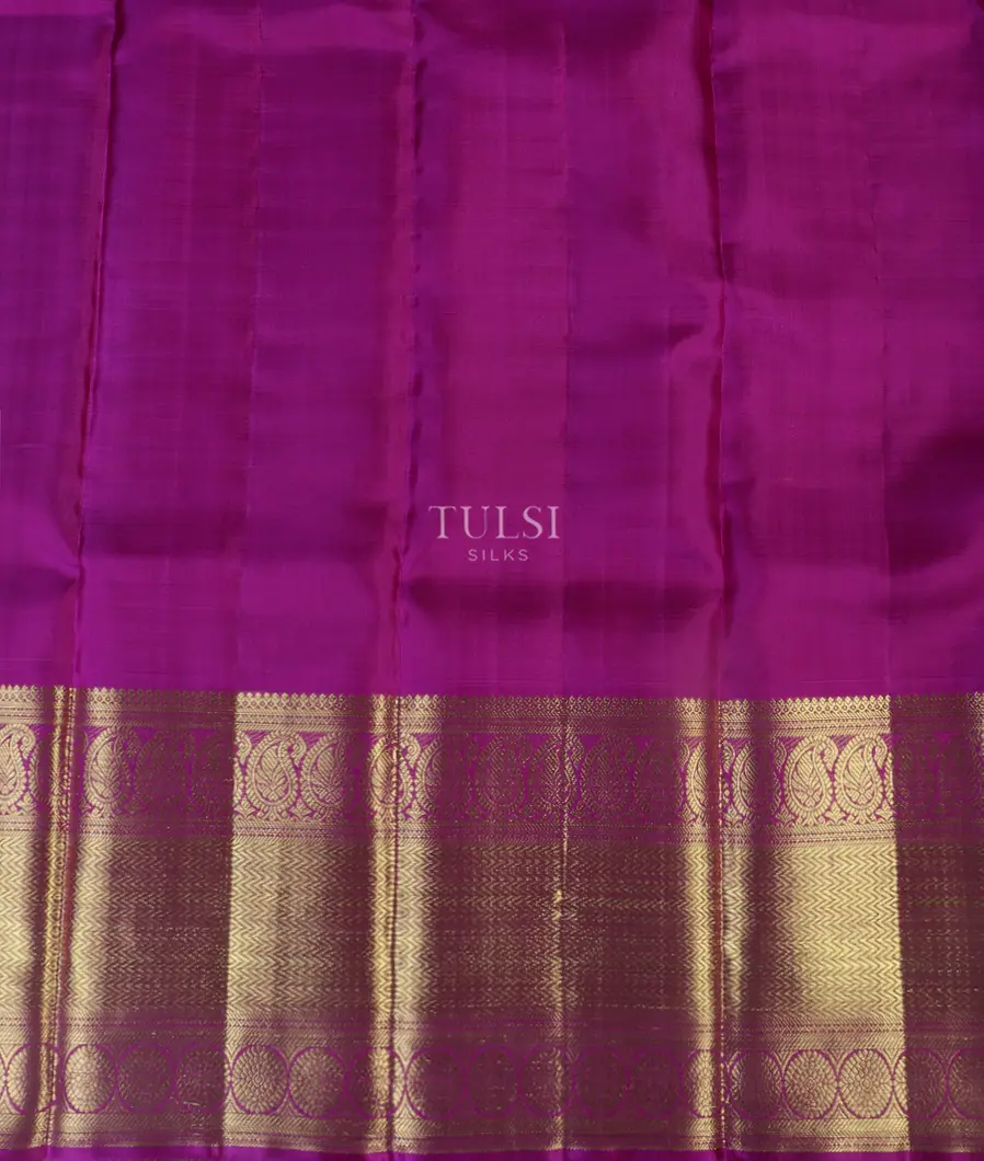 Green Handwoven Kanjivaram Silk Pavadai T4404582
