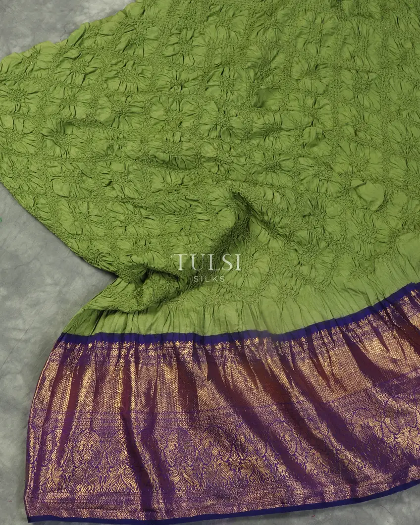 Green Bandhani Kanjivaram Pavadai T2635622