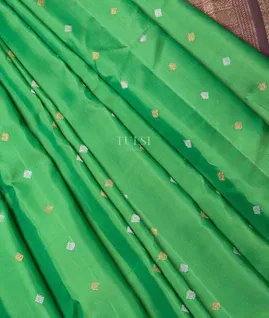 Green Gadwal Silk Saree T5050624