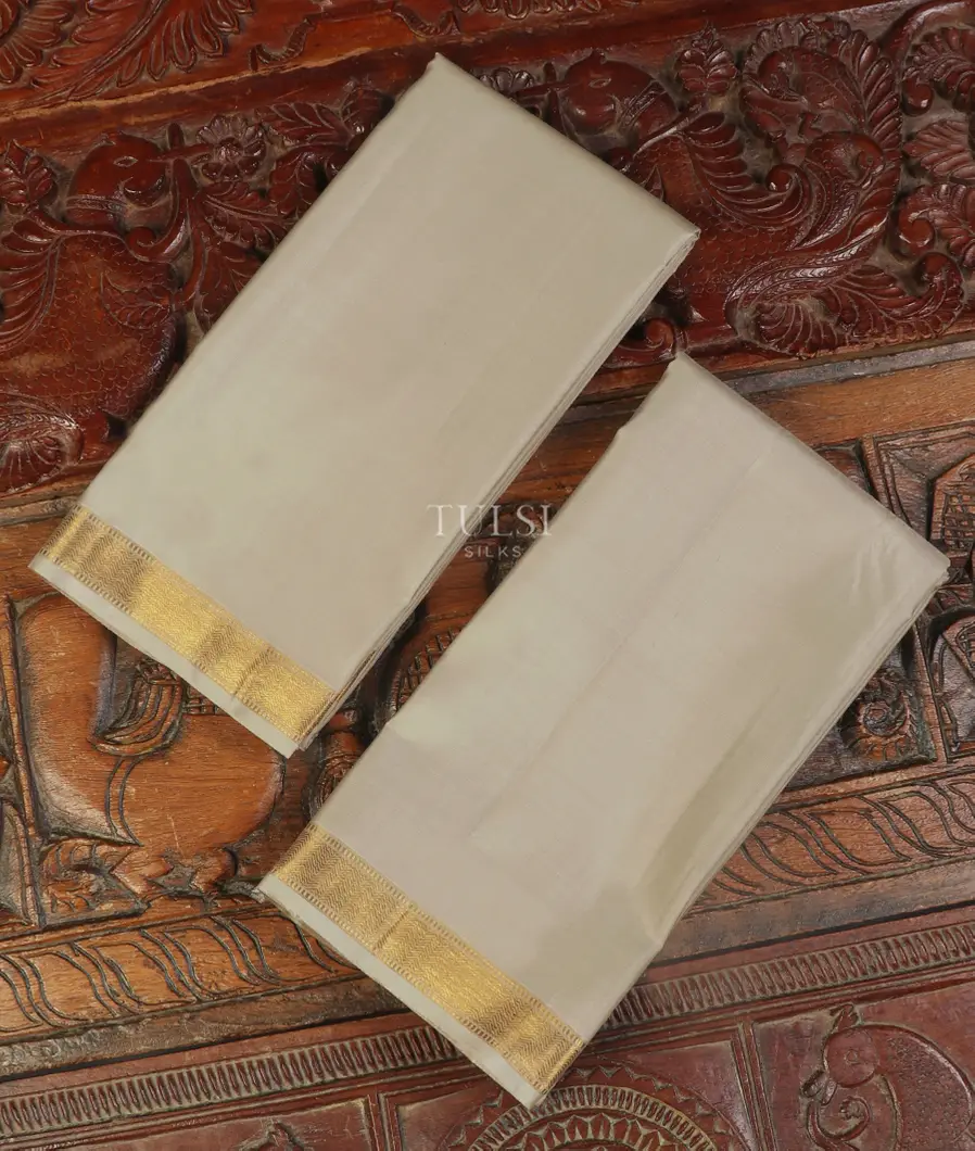 Grey Handwoven Kanjivaram Silk Dhoti and Vastharam T518782-image