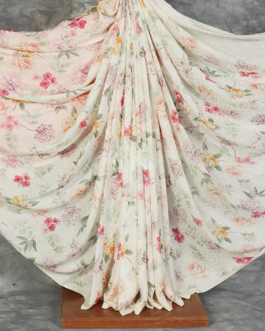 White Crinkle Crepe Silk Saree T5170315