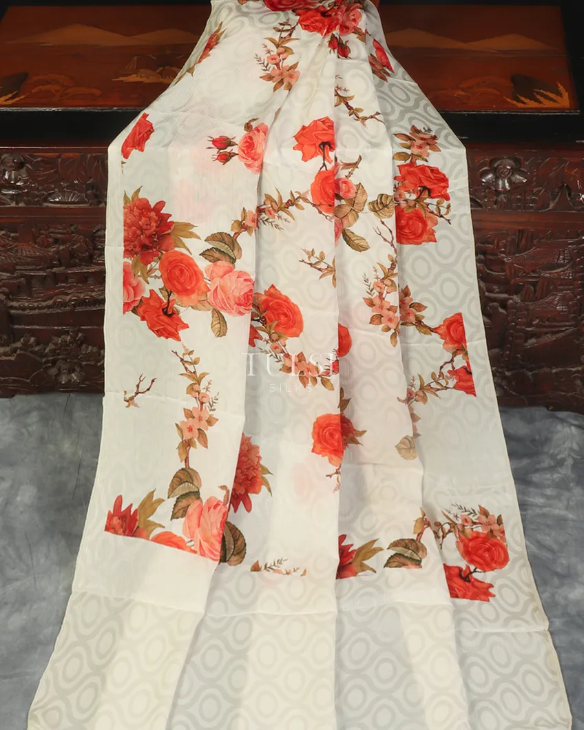 White Crinkle Crepe Silk Saree T5170322