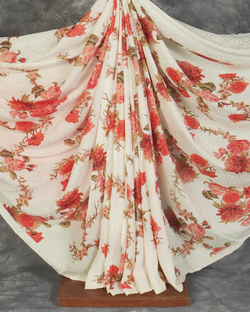 White Crinkle Crepe Silk Saree T5170325