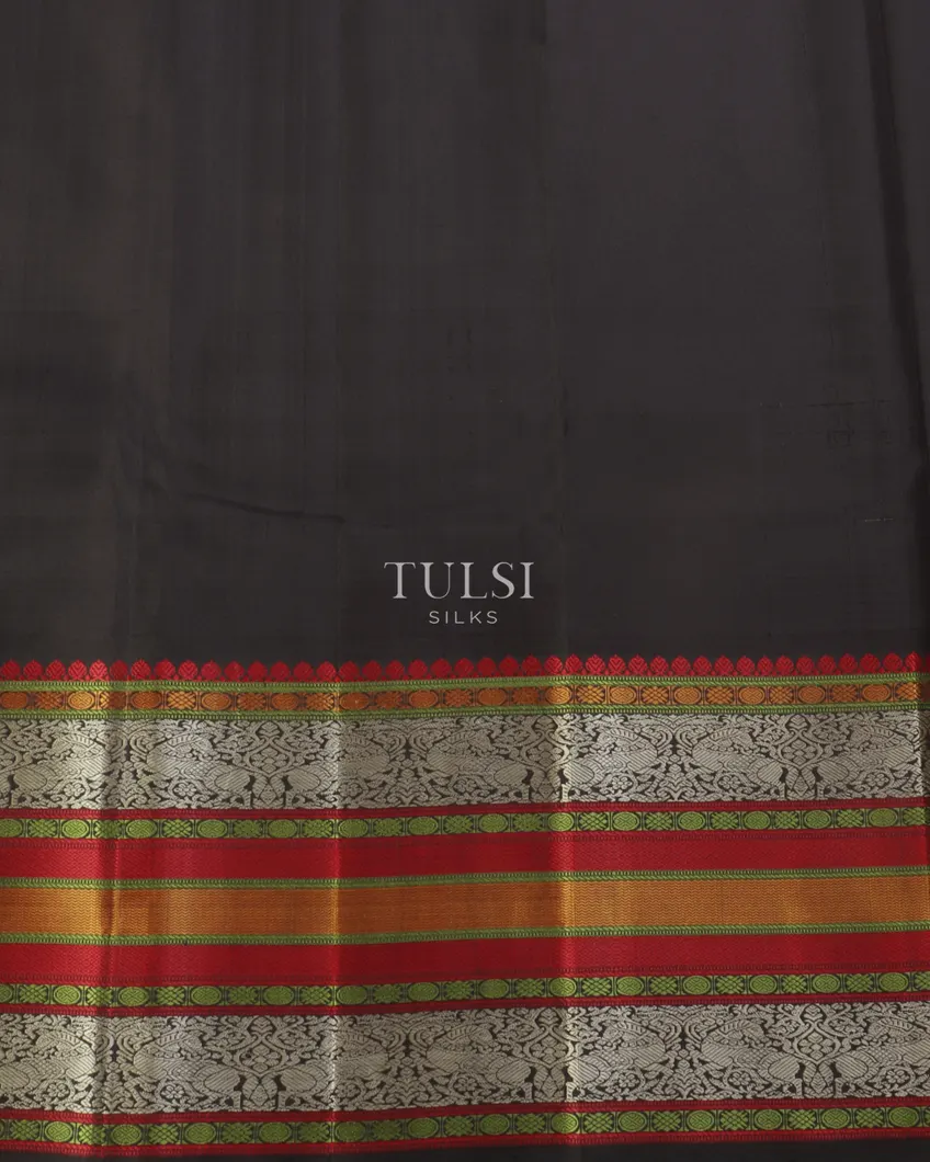 Beige Kanjivaram Silk Saree T5174543