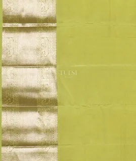 Green Kanjivaram Silk Saree T4592443