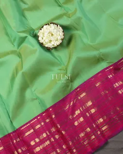 Green Kanjivaram Silk Saree T5205274