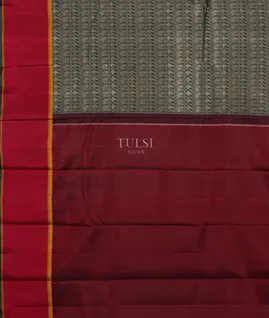 Black Kanjivaram Silk Saree T4872814