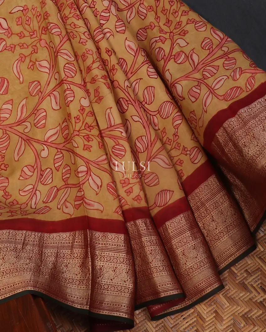 Beige Mysore Crepe Kalamkari Handpainted Saree T5139814