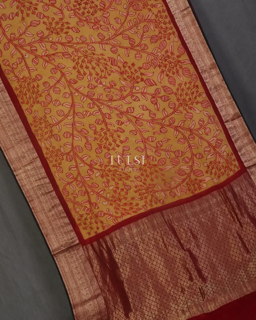 Beige Mysore Crepe Kalamkari Handpainted Saree T5139815