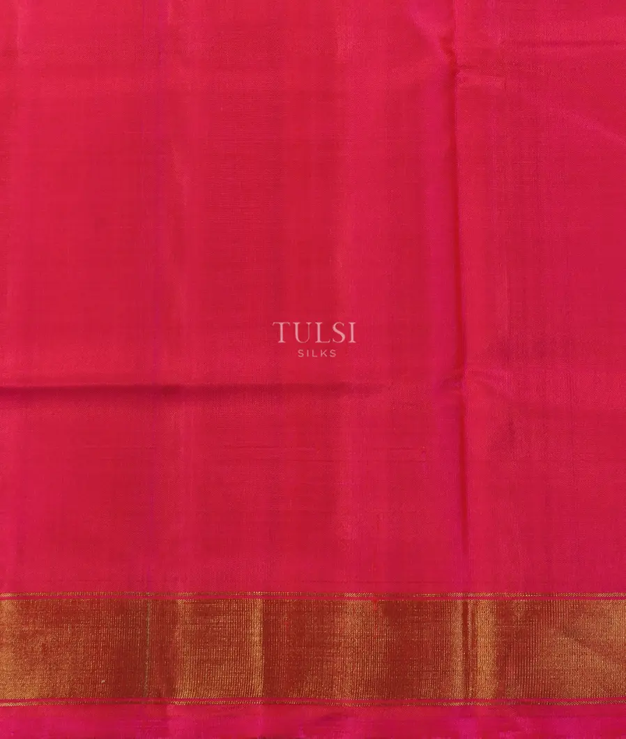Magenta Patola Silk Saree T5223973