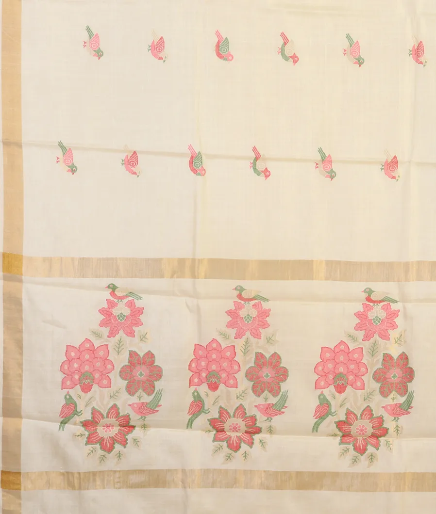 Off - White Handwoven Tussar Silk Saree T5203274