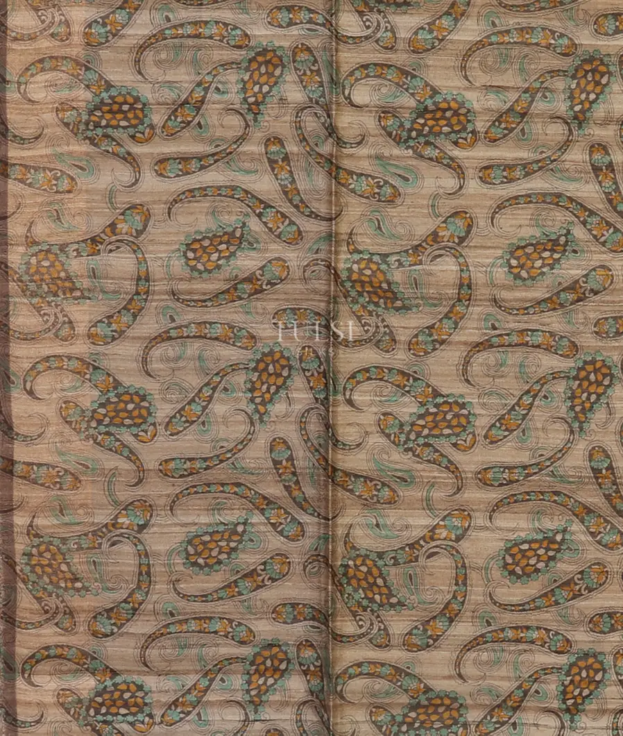 Grey Tussar Printed Saree T5250473