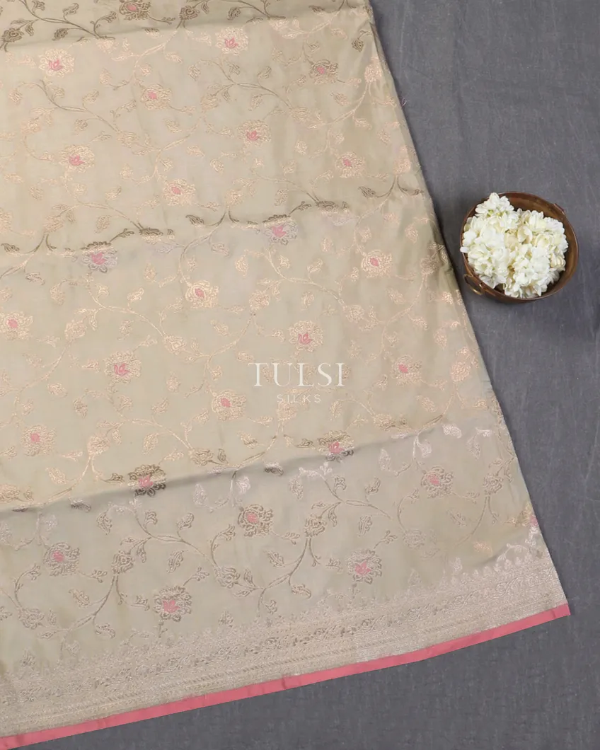 Grey Banaras Silk Saree T522814-image