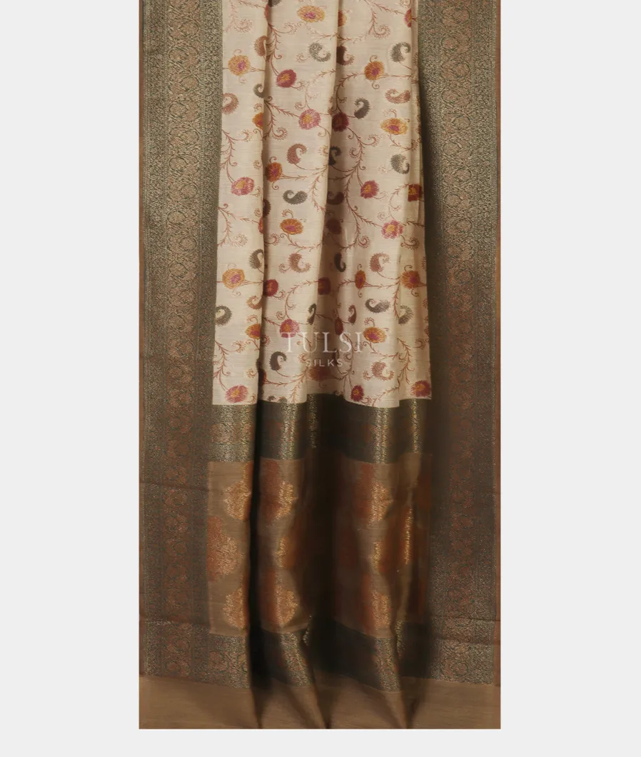 Beige Banaras Tussar Saree T5217222