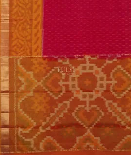 Magenta Pochampalli Silk Cotton Saree T5264014