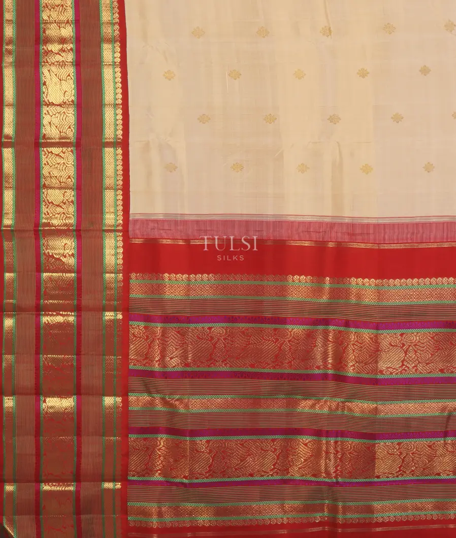 Cream Kanjivaram Silk Saree T4982774
