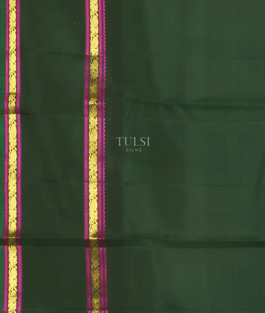 Green Kanjivaram Silk Saree T4667063