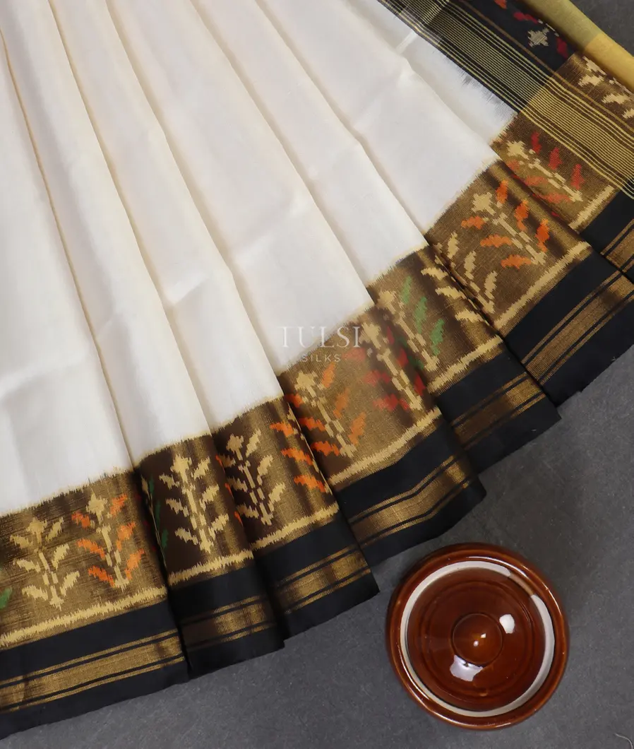 White Patola Silk Saree T4998882