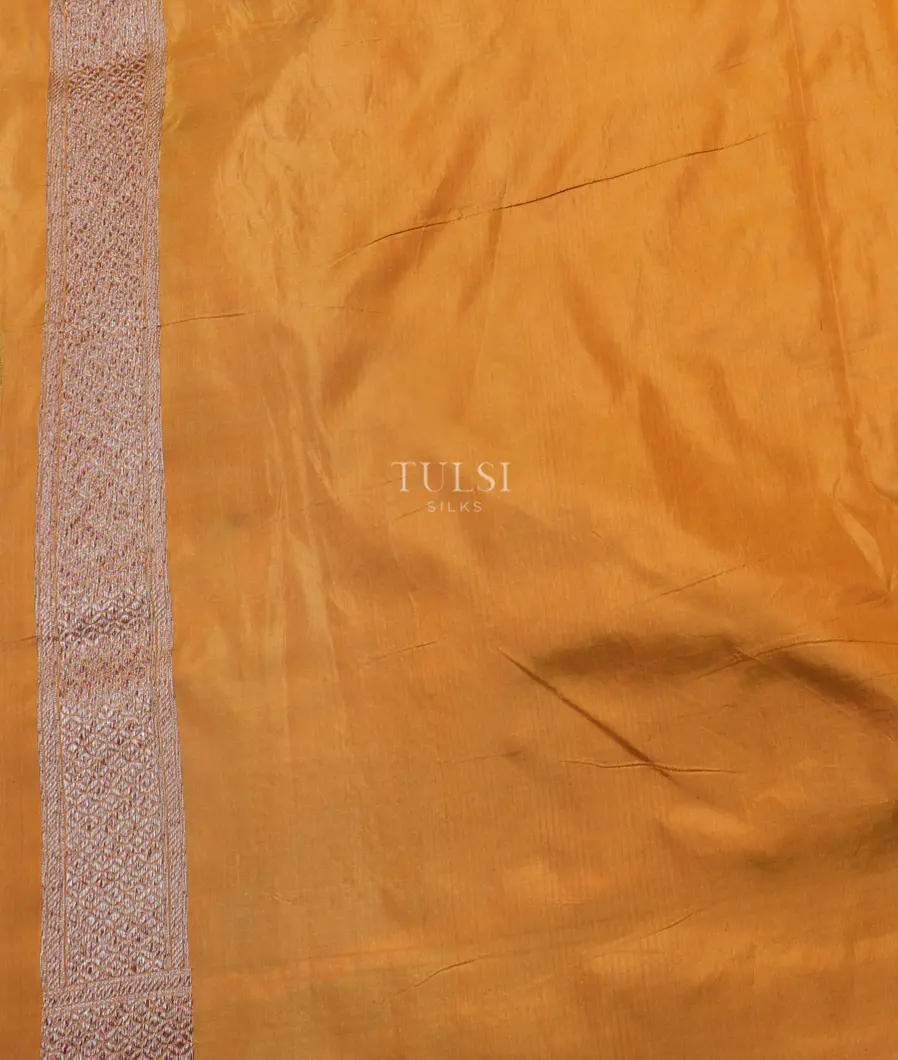 Maroon Banaras Silk Saree T5312633