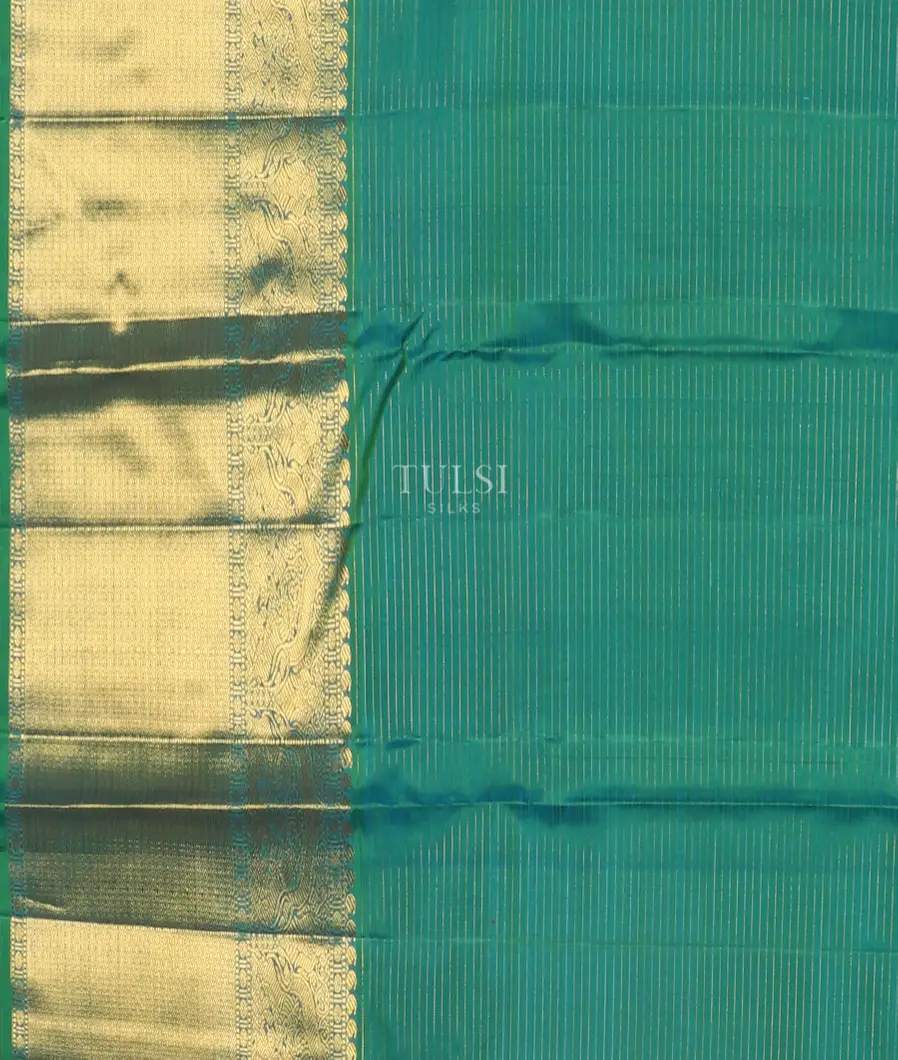 Yellowish Green Kanjivaram Silk Saree T5327433