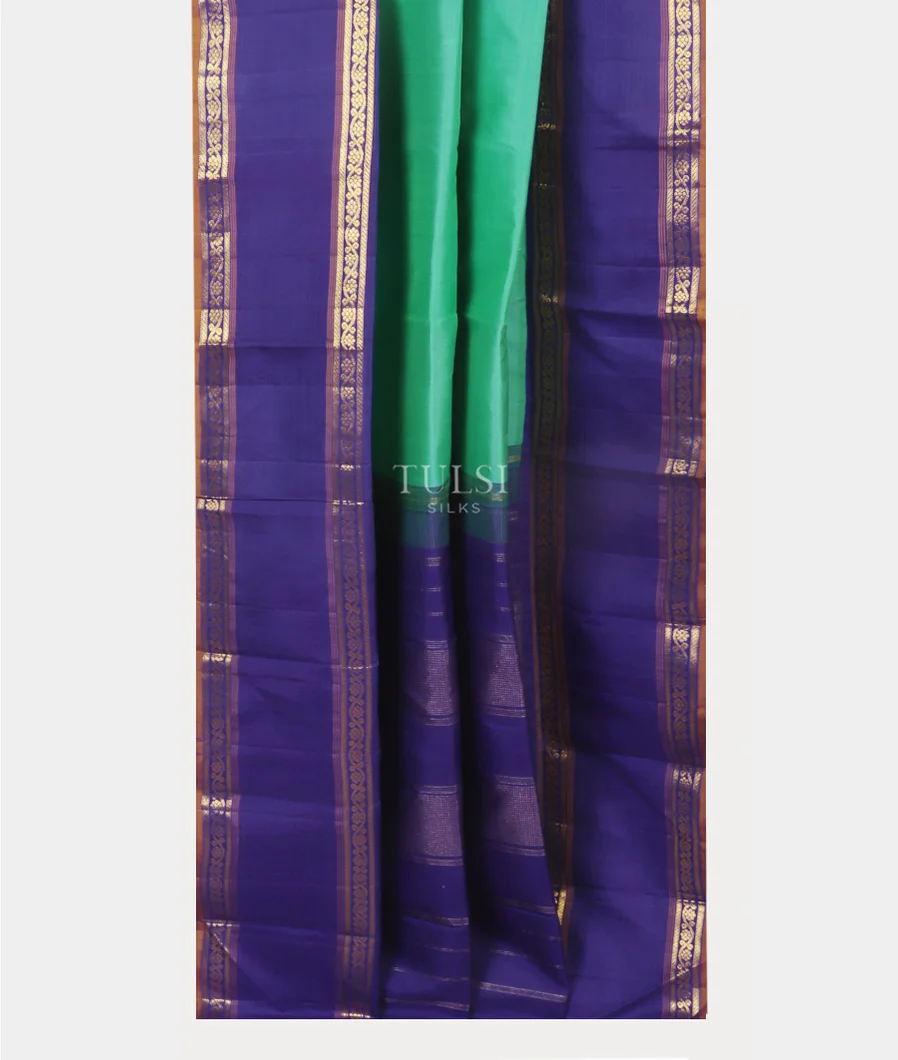 Green Kanjivaram Silk Saree T5277892
