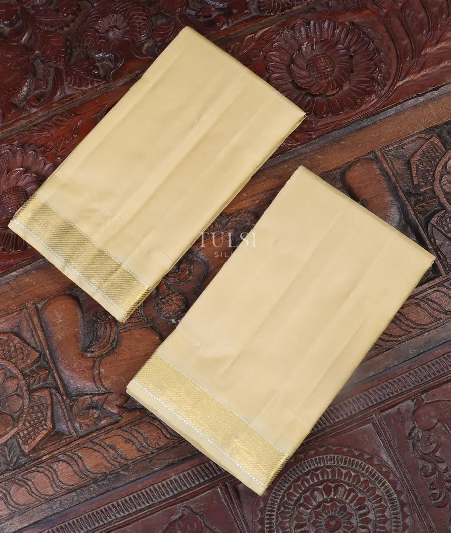 Beige Handwoven Kanjivaram Silk Dhoti and Vastharam T532960-image