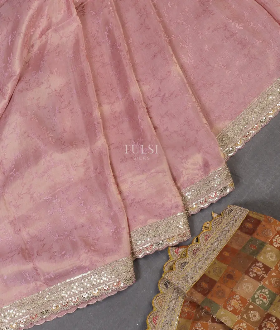 Pink Crepe jacquard Embroidery Silk Saree T5341392