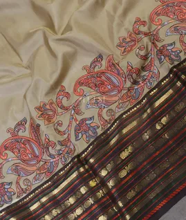 Grey Kanjivaram Embroidery Silk Saree T5282135