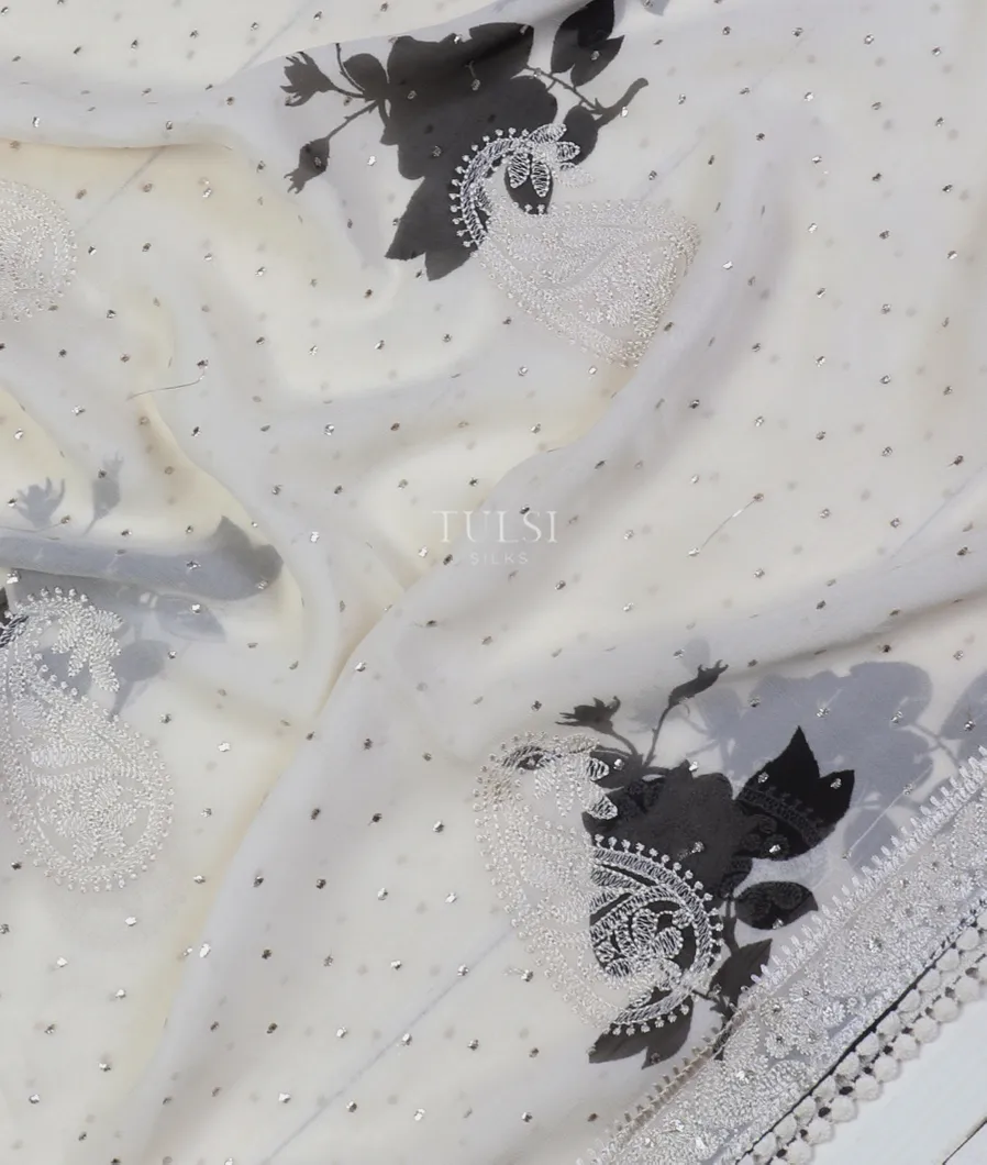 Off - White Georgette Silk Embroidery Saree T5272695