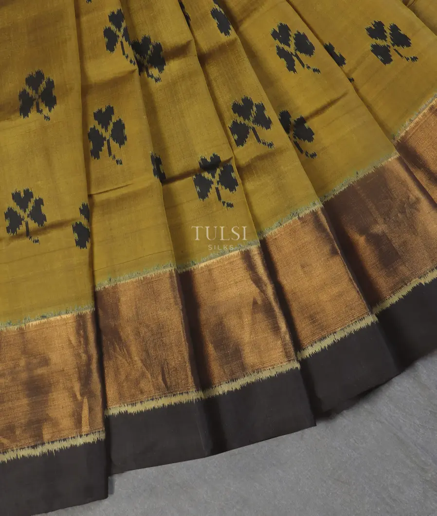 Green Patola Silk Saree T5312004