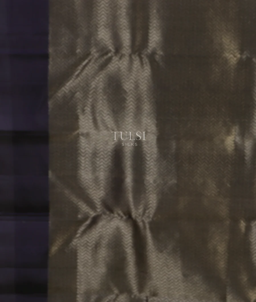 Green Soft Silk Saree T5359763