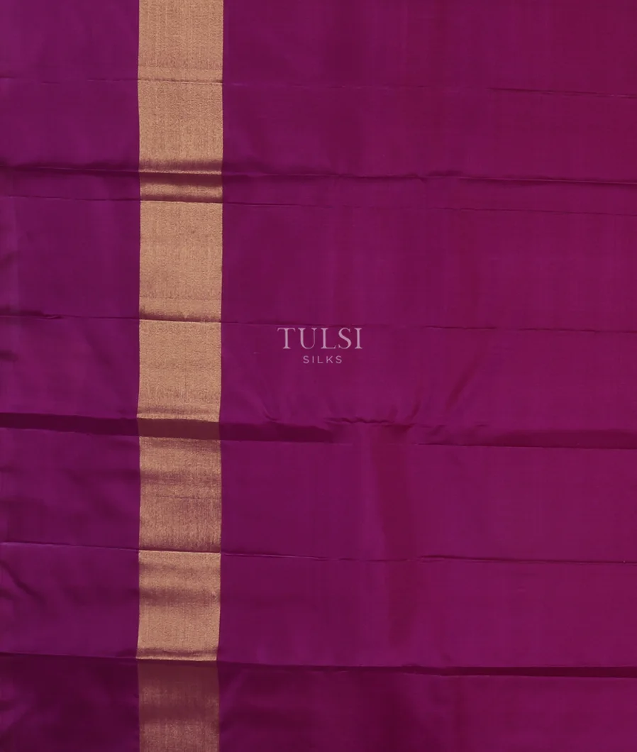 Red Soft Silk Saree T5276363