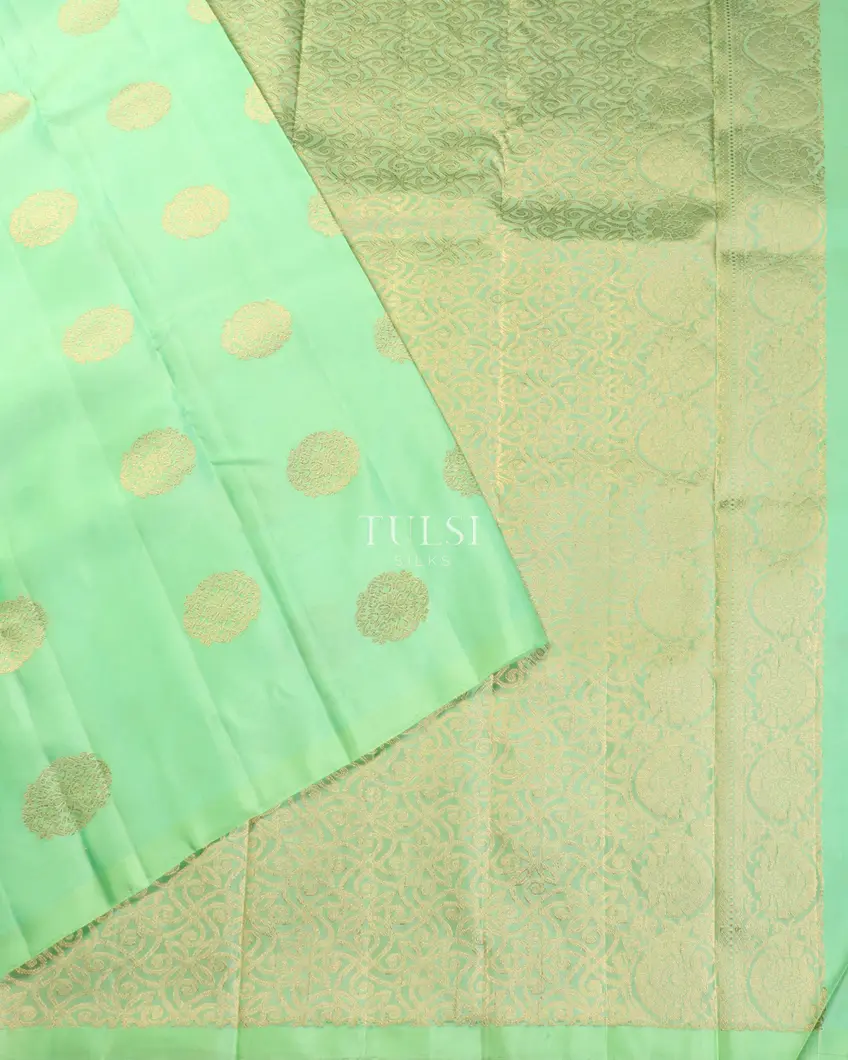 Green Kanjivaram Silk Saree T5369794
