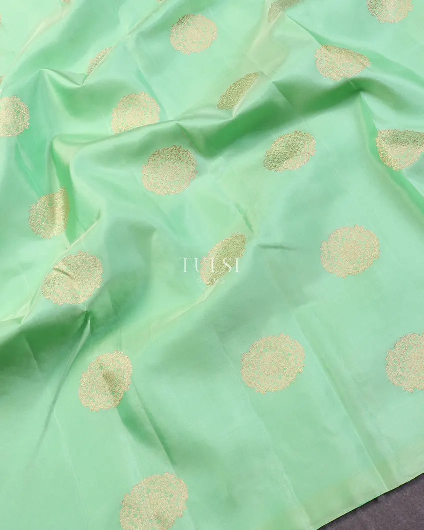Green Kanjivaram Silk Saree T5369795