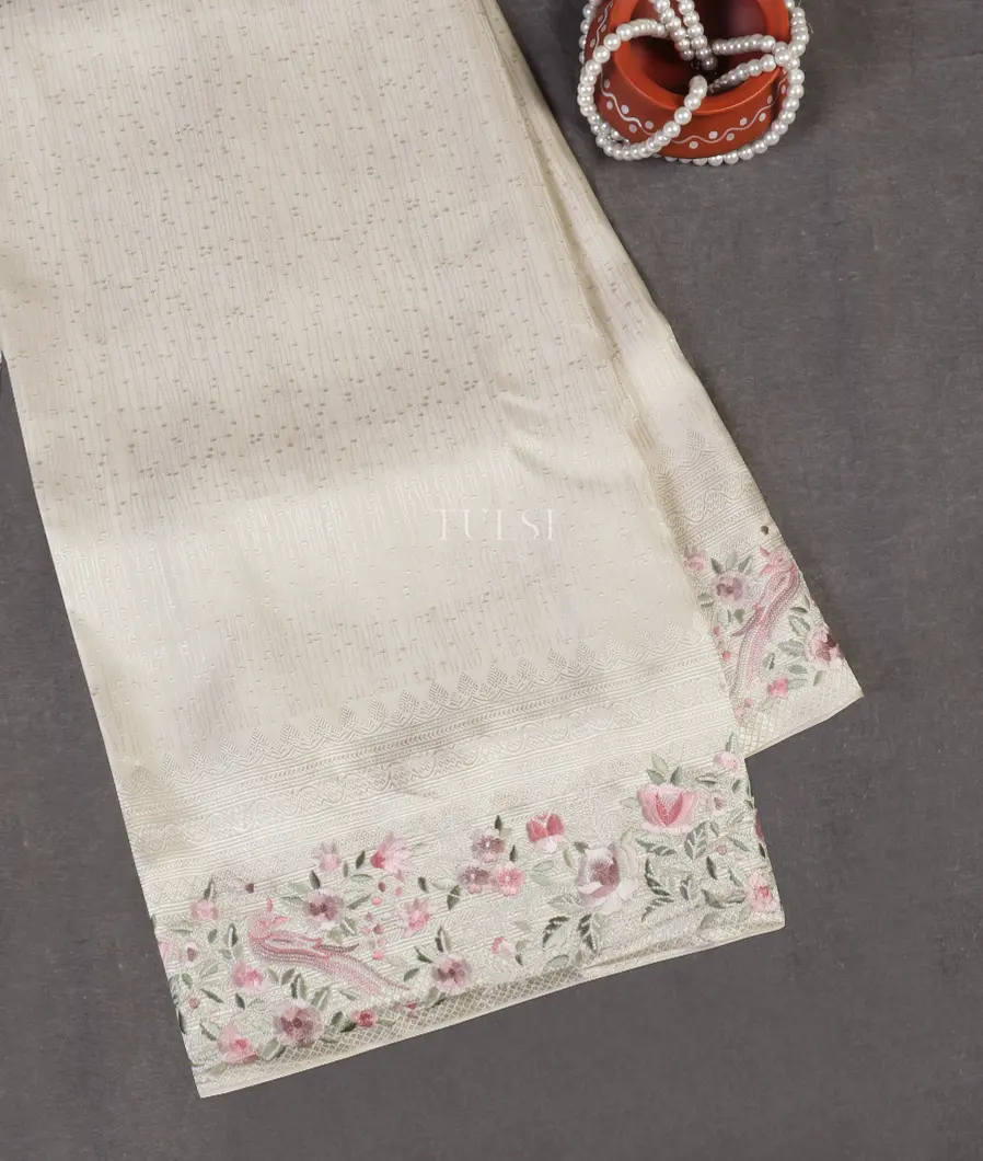 White Kanjivaram Embroidery Silk Saree T538354-image