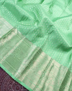 Green Kanjivaram Silk Saree T5370725