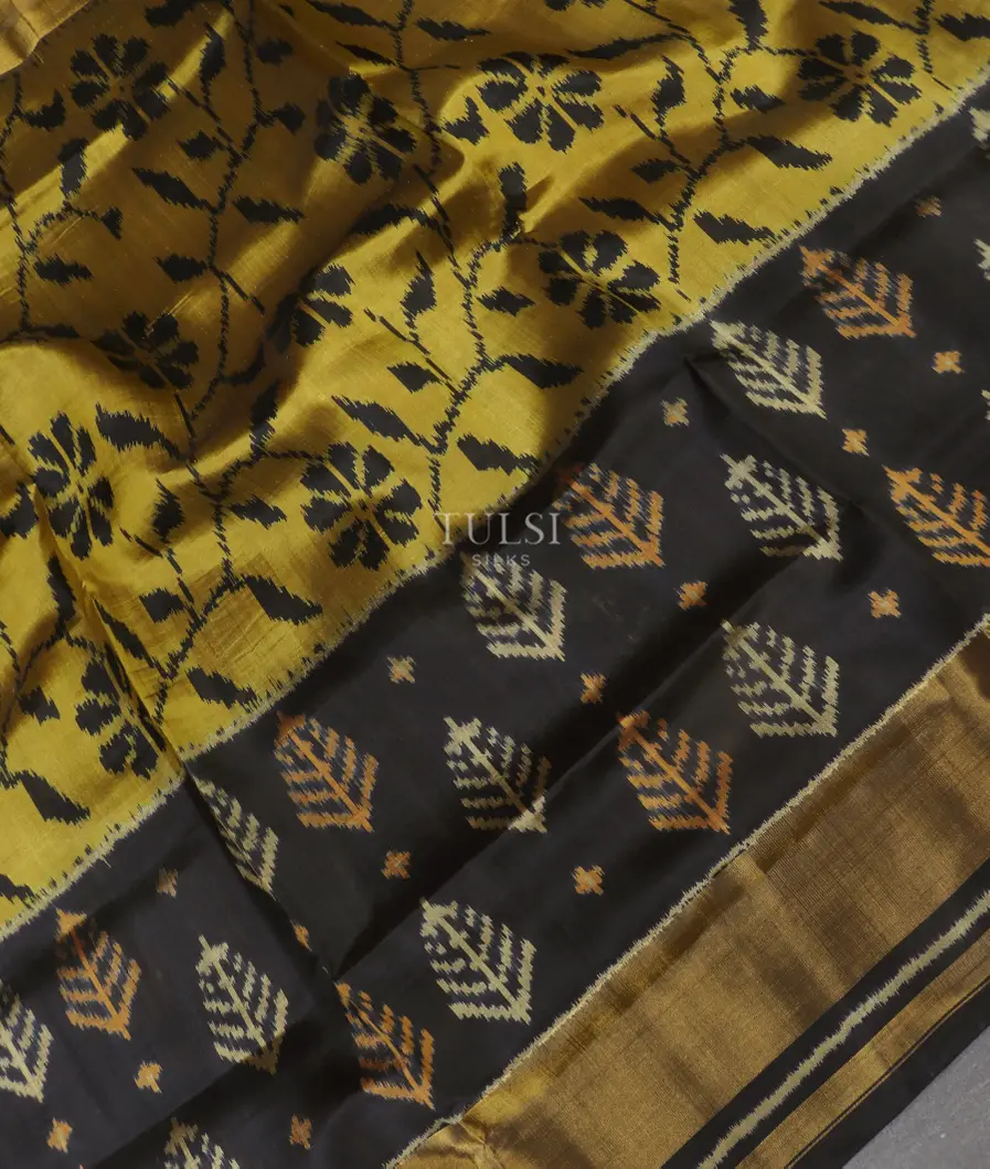 Mehndi Green Patola Silk Saree T5395565