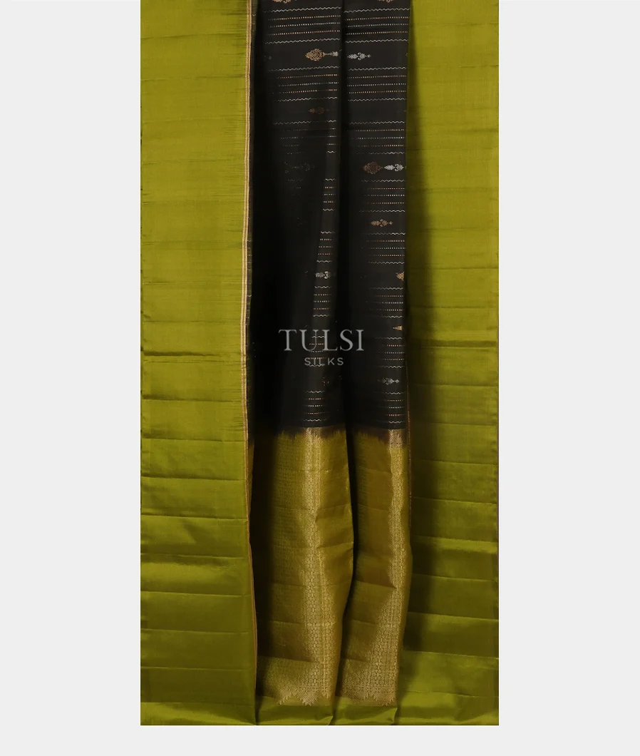 Black Soft Silk Saree T5265932