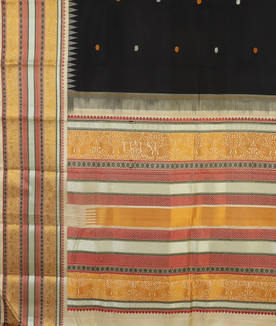 Black Kanjivaram Silk Saree T5354584