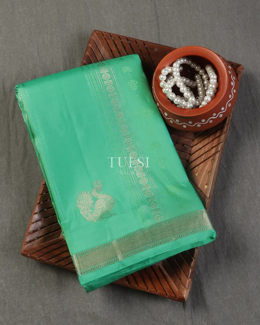 Green Kanjivaram Silk Saree T536973-image