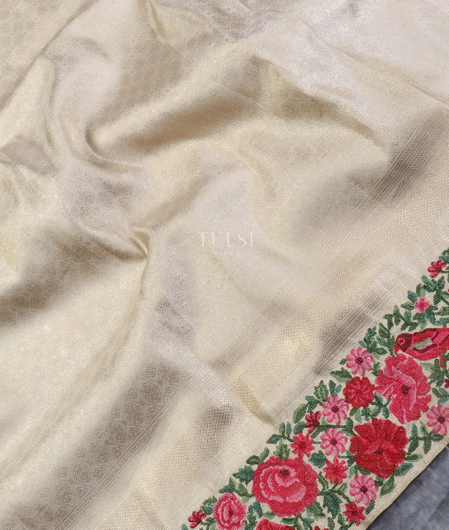 White Kanjivaram Embroidery Silk Saree T5383755