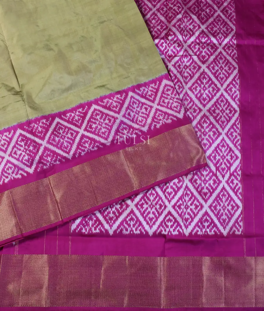 Green Ikat Silk Saree T5407964